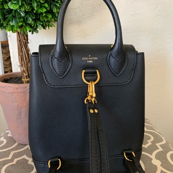 ✨repost✨Louis Vuitton Mini Backpack Lockme - Picture 4 of 16